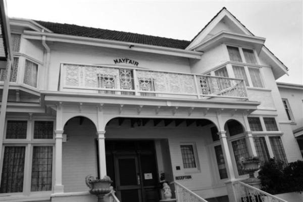 Motel Mayfair On Cavell Hobart Buitenkant foto