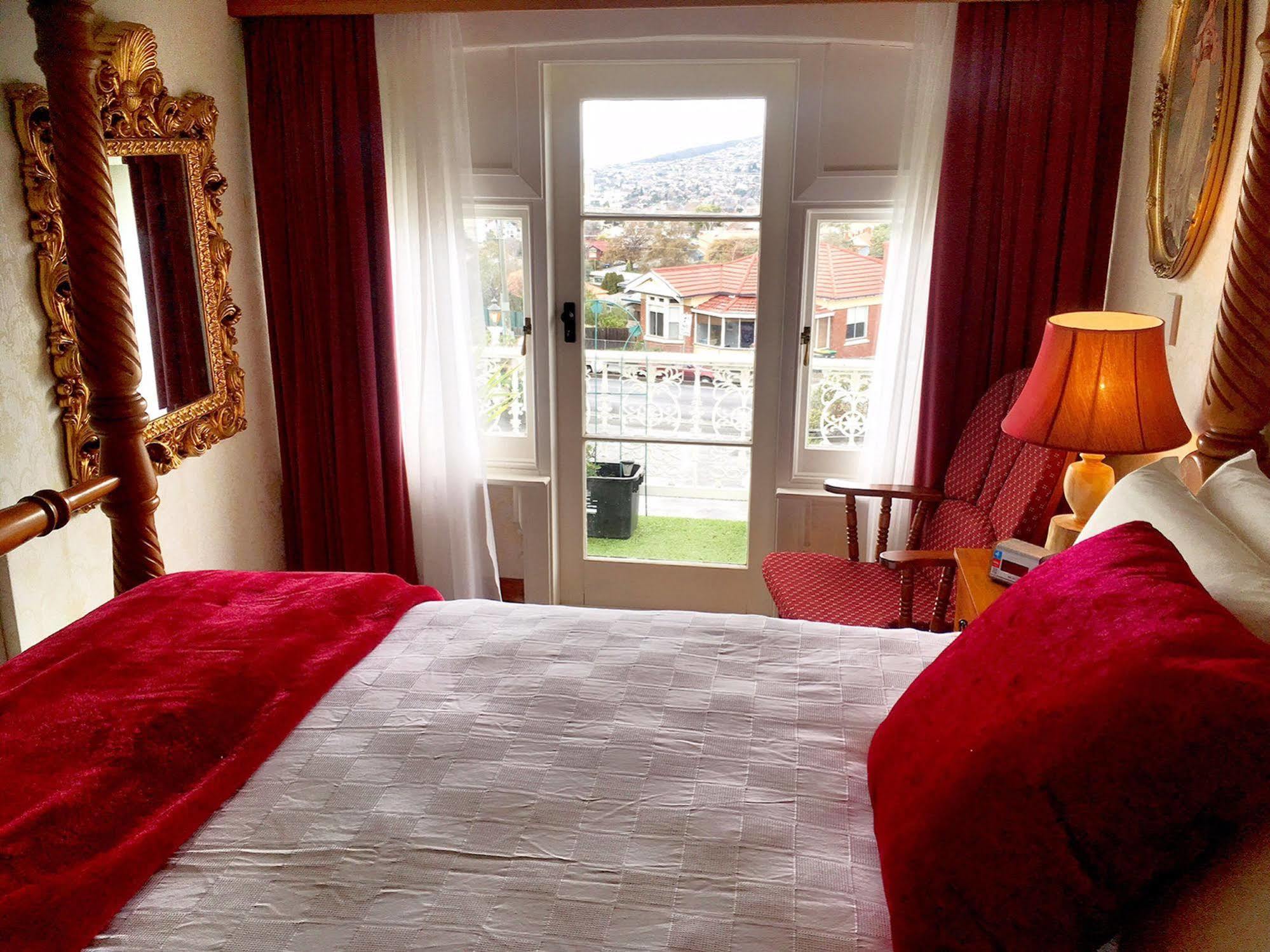 Motel Mayfair On Cavell Hobart Buitenkant foto