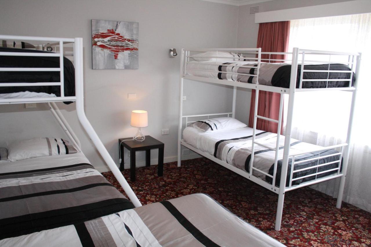 Motel Mayfair On Cavell Hobart Buitenkant foto
